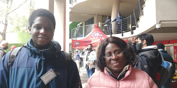 Top scorer and 2021 matriculant Temilolwa Aina from Hoerskool Drie Riviere with mom Bisi Aina Top scorer and 2021 matriculant Temilolwa Aina from Hoerskool Drie Riviere with mom Bisi Aina